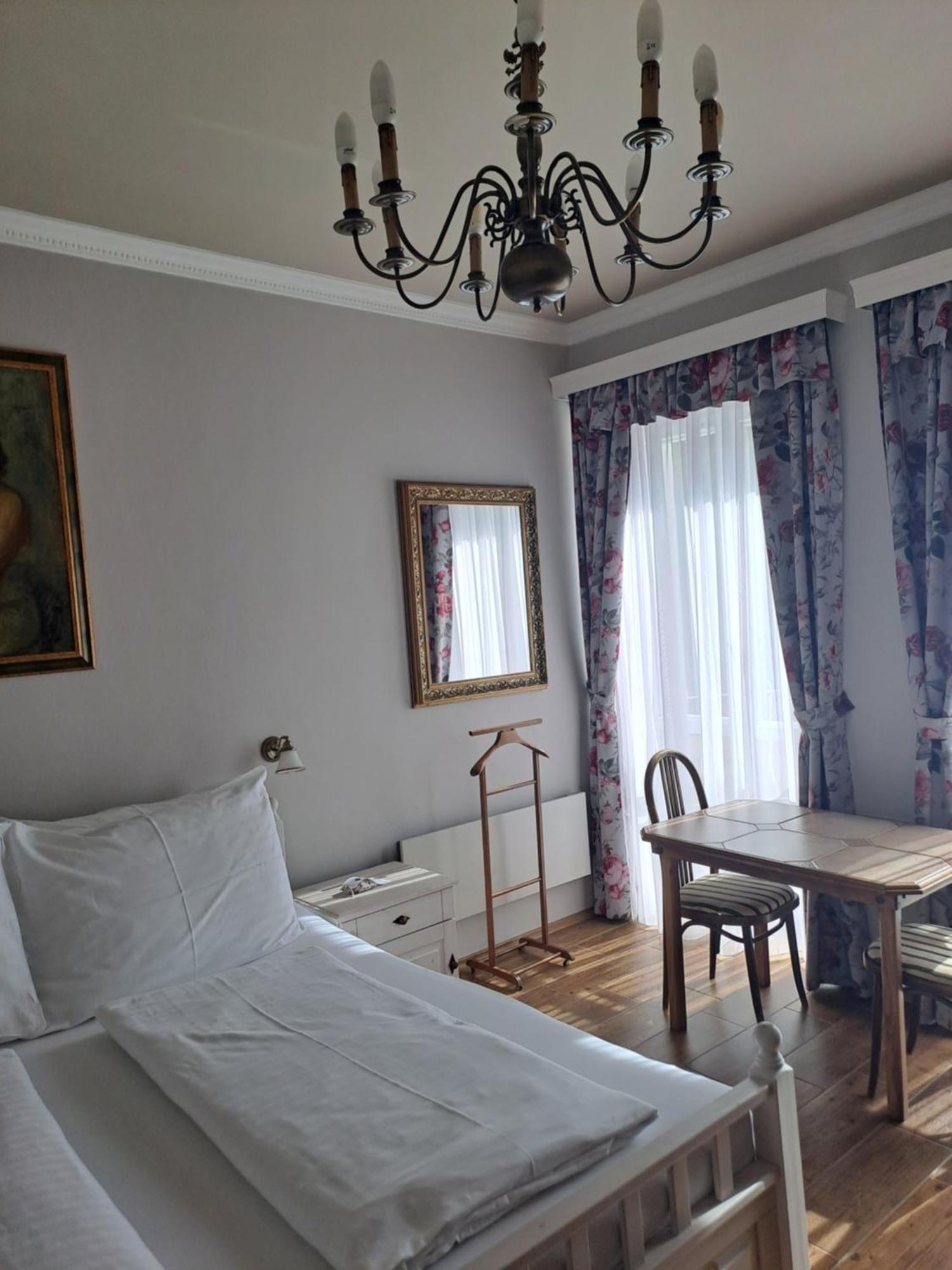 Lesni Hotel Perslak Nová Bystřice Extérieur photo